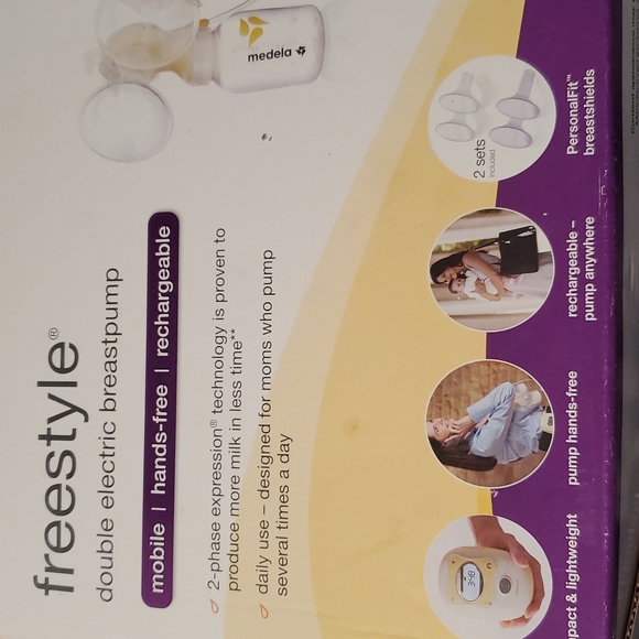 Medela Double Electric Breast Pump - Picture 4 of 5